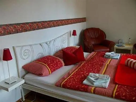 בית הארחה דרזדן 	Haus Weinberg גרמניה