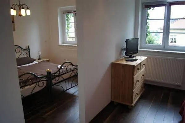 בית הארחה דרזדן 	Haus Weinberg מלון